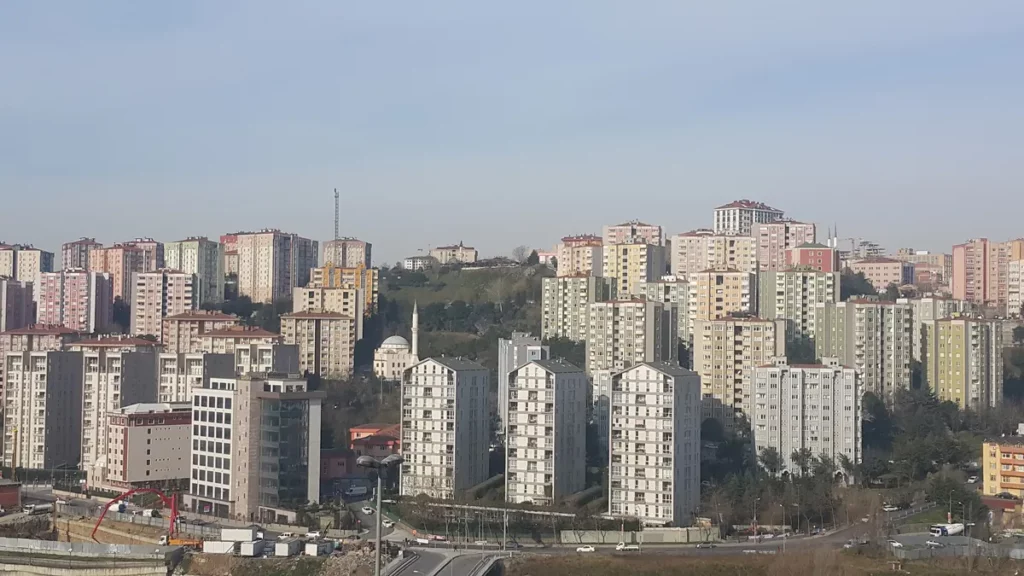 Стамбул — город, где находится Стамбульский университет Кент