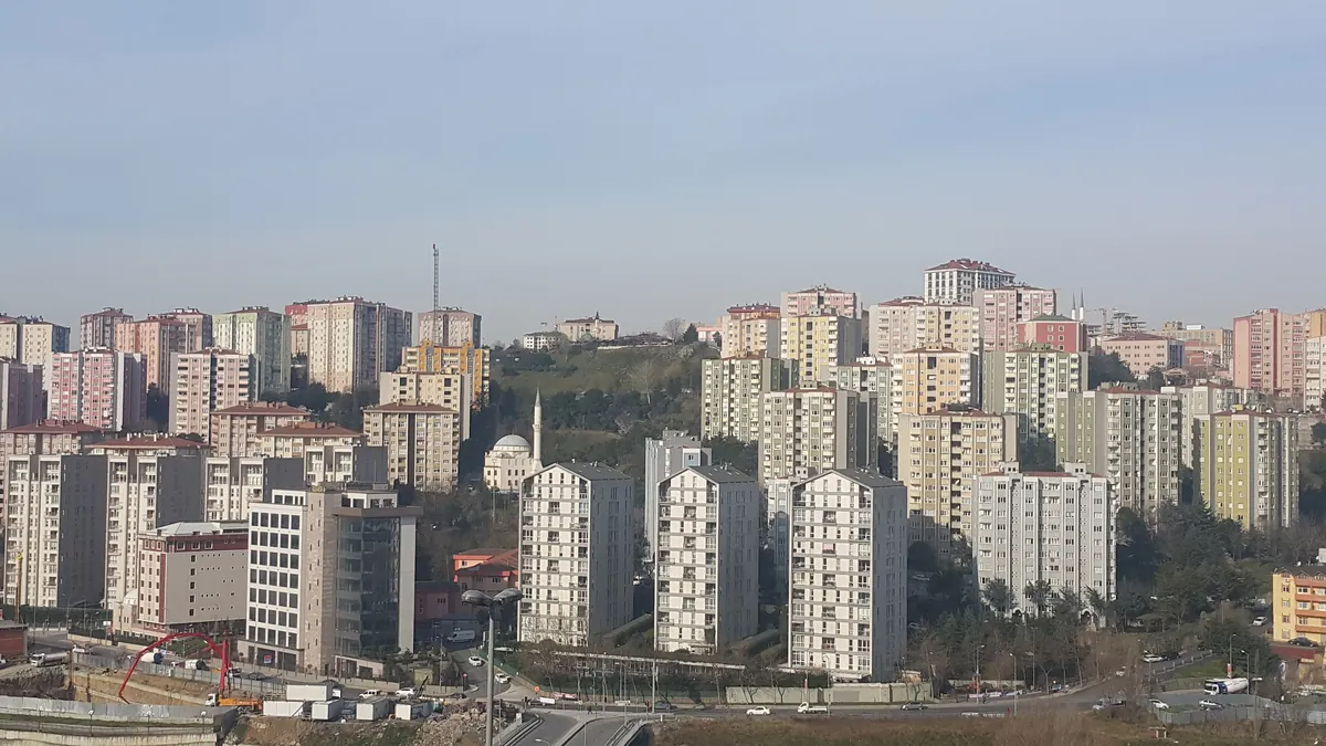 Стамбул — город, где находится Стамбульский университет Кент. Фото: Maurice Flesier, Wikimedia Commons, CC BY-SA 4.0 Стамбул — город, где находится Стамбульский университет Кент