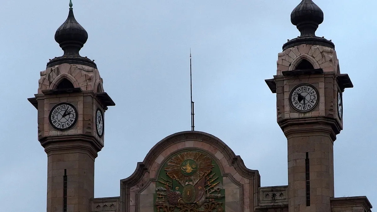 Университет Мармара (Marmara Üniversitesi), Стамбул. Фото: Mark Ahsmann, Wikimedia Commons, CC BY-SA 3.0 Университет Мармара (Marmara Üniversitesi), Стамбул