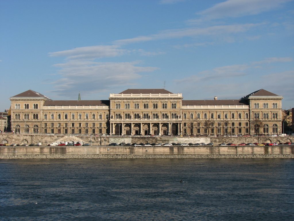 corvinus-university-budapest-campus-admission Университет Корвина Будапешт поступление и кампус